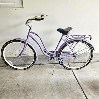  Lilac Colored Schwinn Woman's Bike 26" Huntington