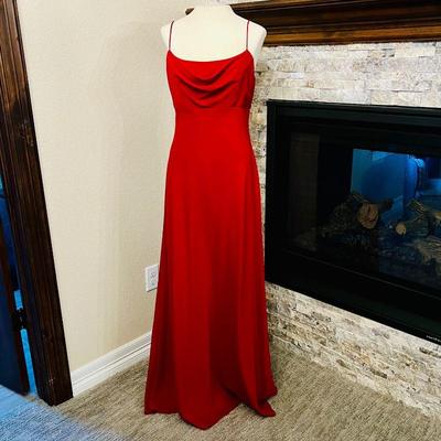 Elegant Red Evening Gown - Size 10 by Michaelangelo