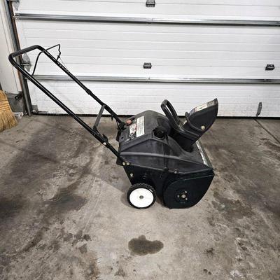 21" Snowblower by Yard Machines - 5.0 HP