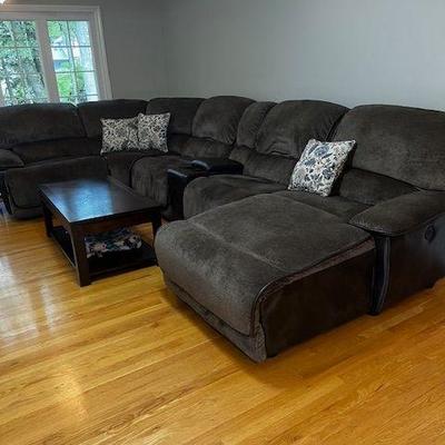 Fabulous Sectional recliner
