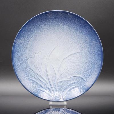 Vintage Japanese Arita Mansen Blue Orchid Embossed Plate