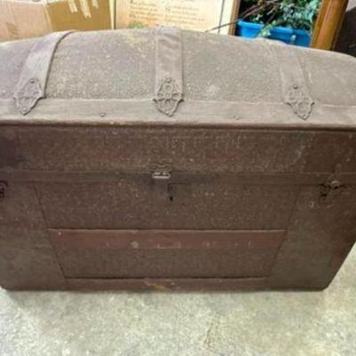 Antique Dome Top Trunk   $75