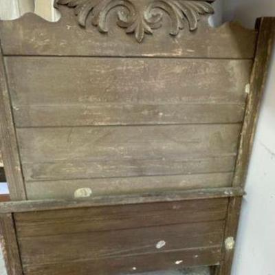 Antique Twin Bed - Rails included.
$25