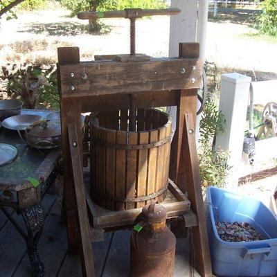 Estate sale photo