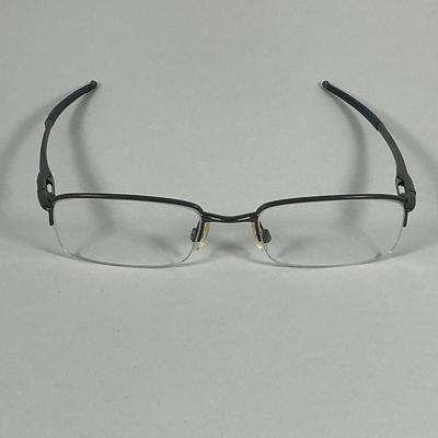 oakley glasses