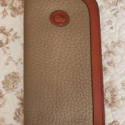 Dooney & Bourke
