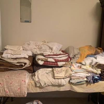 Linens for bedding & kitchen linens
