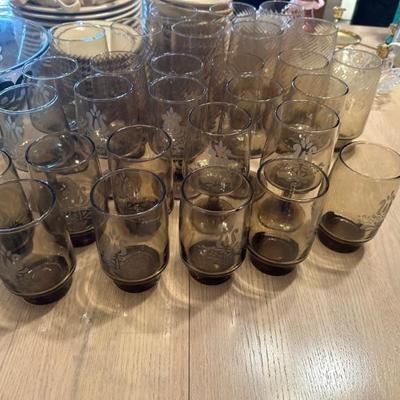 Pfaltzgraff brown dish set 