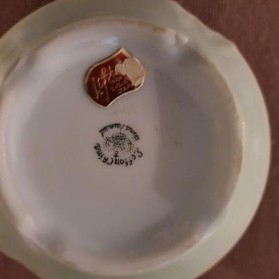 Lefton china