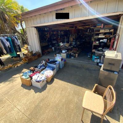 Estate sale photo