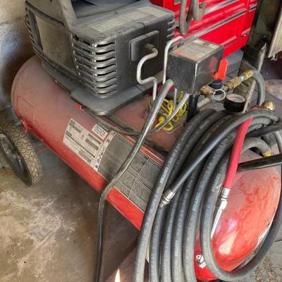 Air compressor WORKS 