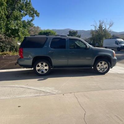 car side - taking bids only ! read under descriptio