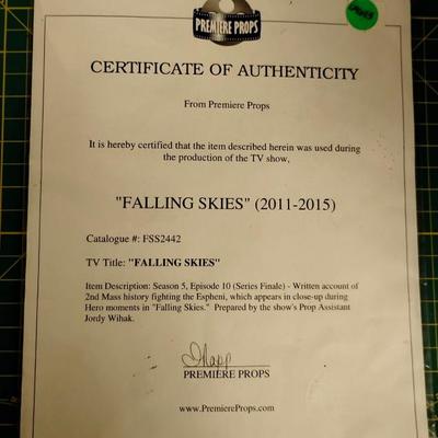 "FALLING SKIES" AUTHENTICATED SCRIPT SEASON 5 EPISODE 10 (2011-2015 )	Auction	https://www.ebay.com/itm/126657138531
