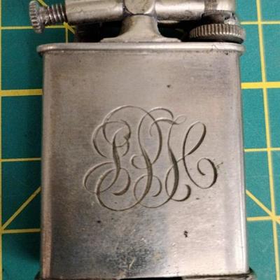 CLARK LIGHTER PLATINUM ELECTRIC PLATE PAT JULY 22 1928 ENGRAVED LAN462	29.99	https://www.ebay.com/itm/126656691457
