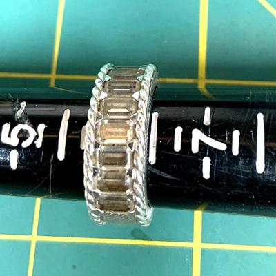 hei8111 Judith Ripka Wide Band Baguette 925 Sterling Silver Ring		https://www.ebay.com/itm/356013390249
