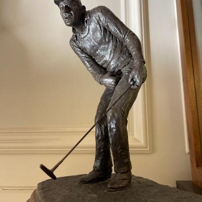 Statue 