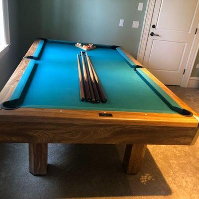 Pool Table, Pool Sticks, Billiards
