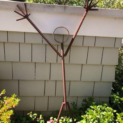 Metal Rebar Garden Art