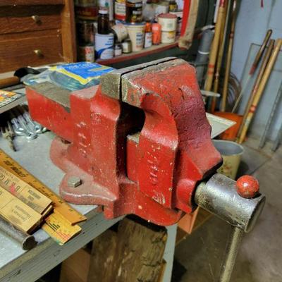Large Vise