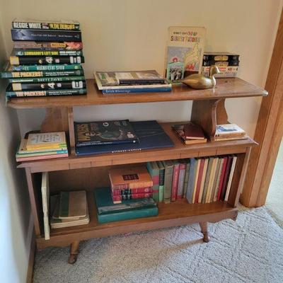 Neat Bookshelf