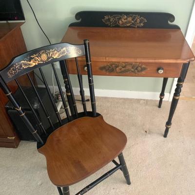 Hitchcock 1-drawer desk and chair