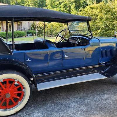 1917 Hudson Touring Car
