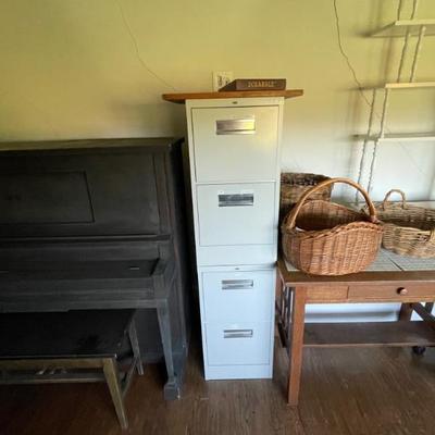 Filing Cabinet 