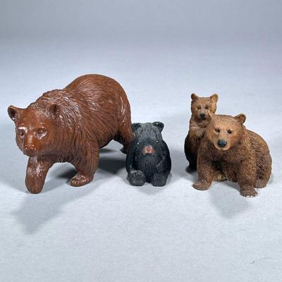 (3pc) WOOD CARVED BEARS | Including: detailed mama bear & cub, large brown bear, and small black bear. - l. 7 x w. 2.5 x h. 4 in

