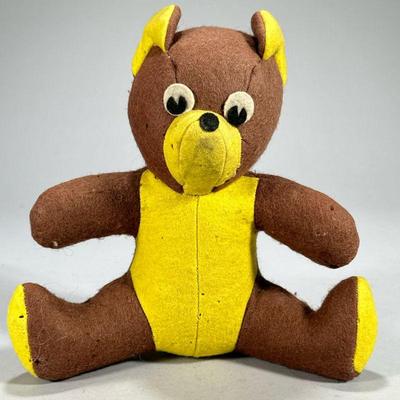 VINTAGE STUFFED BEAR FIGURE | Stuffed felt teddy bear. - h. 9 in

