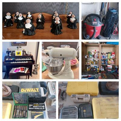 Estate sale photo