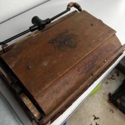 Estate sale photo