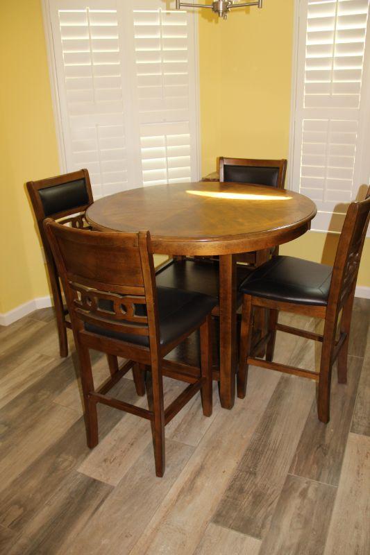 75 off off ESTATE SALE VILLAGE OF FENNEY