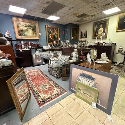 Estate sale photo