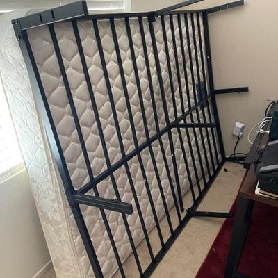queen size bed