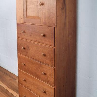 Handmade shaker cupboard 2