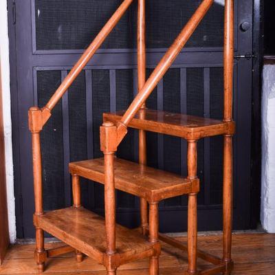 Italian library ladder 2