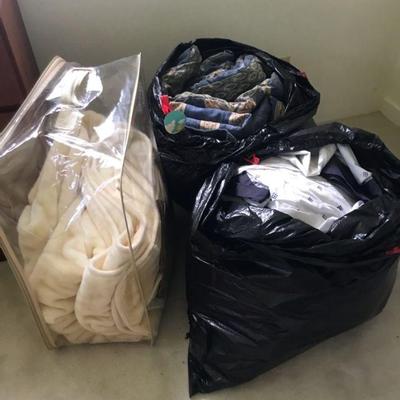 KFT009 - Mystery Lot Bedding