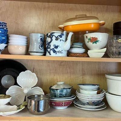 KFT038- Assorted Glass/Ceramic Serveware