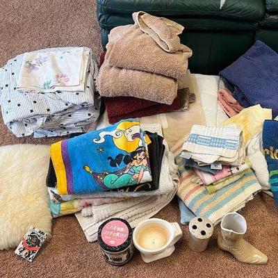 KFT108- Mystery Bathroom Cabinet Lot
