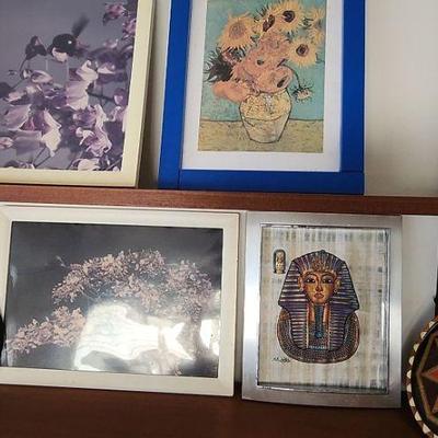 KFT141 - 6 Wall Hangings 