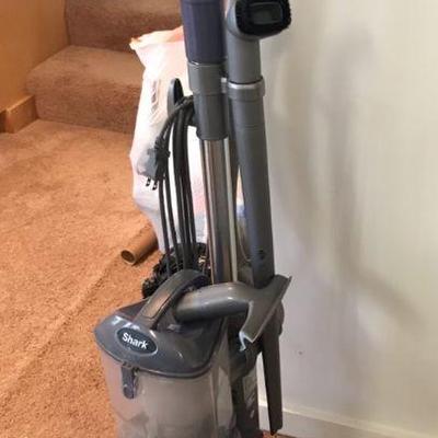KFT171 - Shark Vaccum Machine 