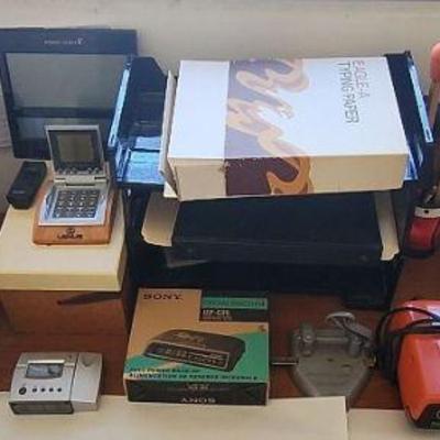 KFT123 - Office Supplies 