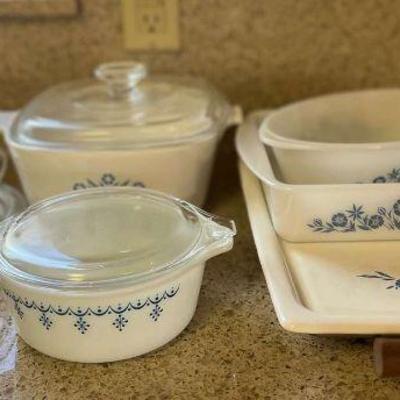 KFT047- Vintage Corning Ware, Pyrex & Glassbake Ovenware
