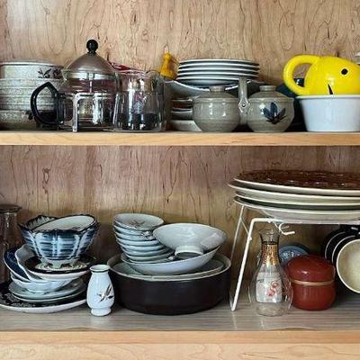 KFT048- Assorted Asian Themed stoneware Dishes, Vintage Dining Plates & Kitchen Items