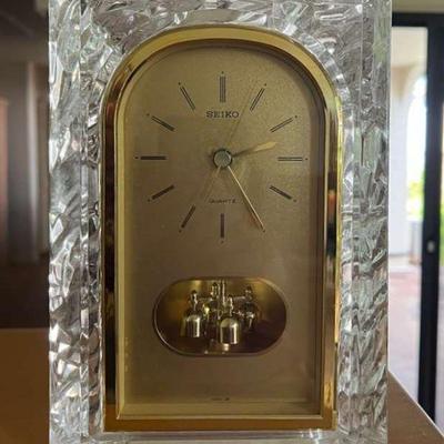 KFT019- Vintage Seiko Glass Mantle/ Desk Clock