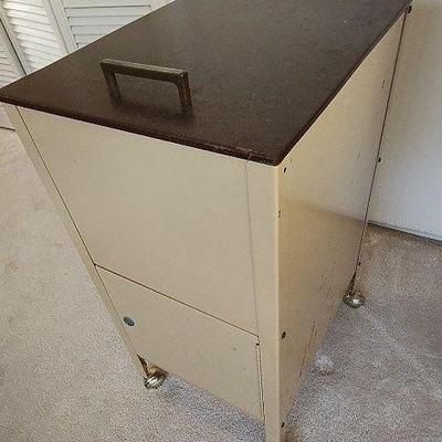 KFT110 - 2-drawer Metal File Cabinet 