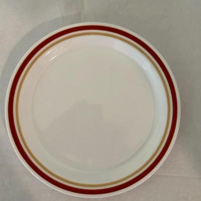 Corning • ‘Cinnamon’ • $6 ea • (7 soup bowls   & 8 salad plates)