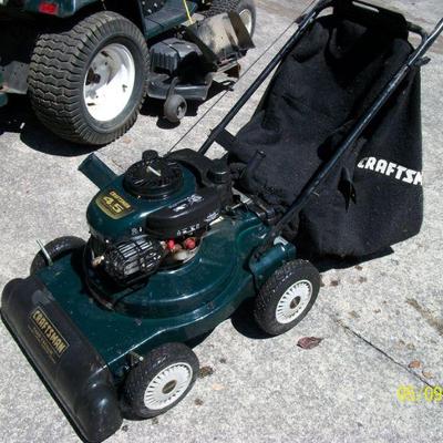 Craftsman Yard Vacum