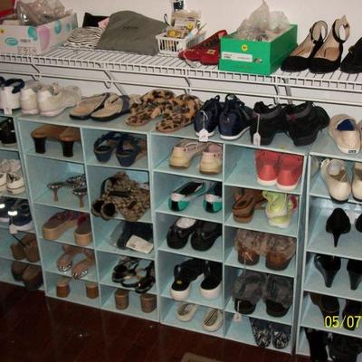 Women's Shoes Sizes from 9 to 10