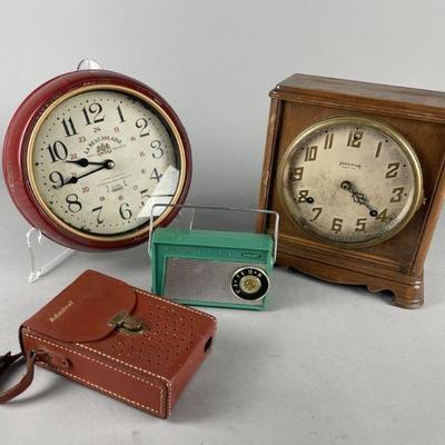 Lot 160 | Vtg Ingraham Cornell 8 Day Clock
